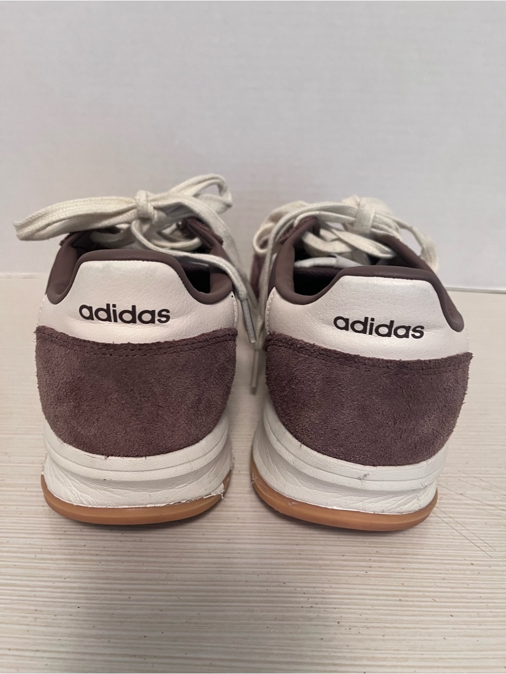 Adidas Brown and White Classic Sneakers Sz 8 - Picture 6 of 7
